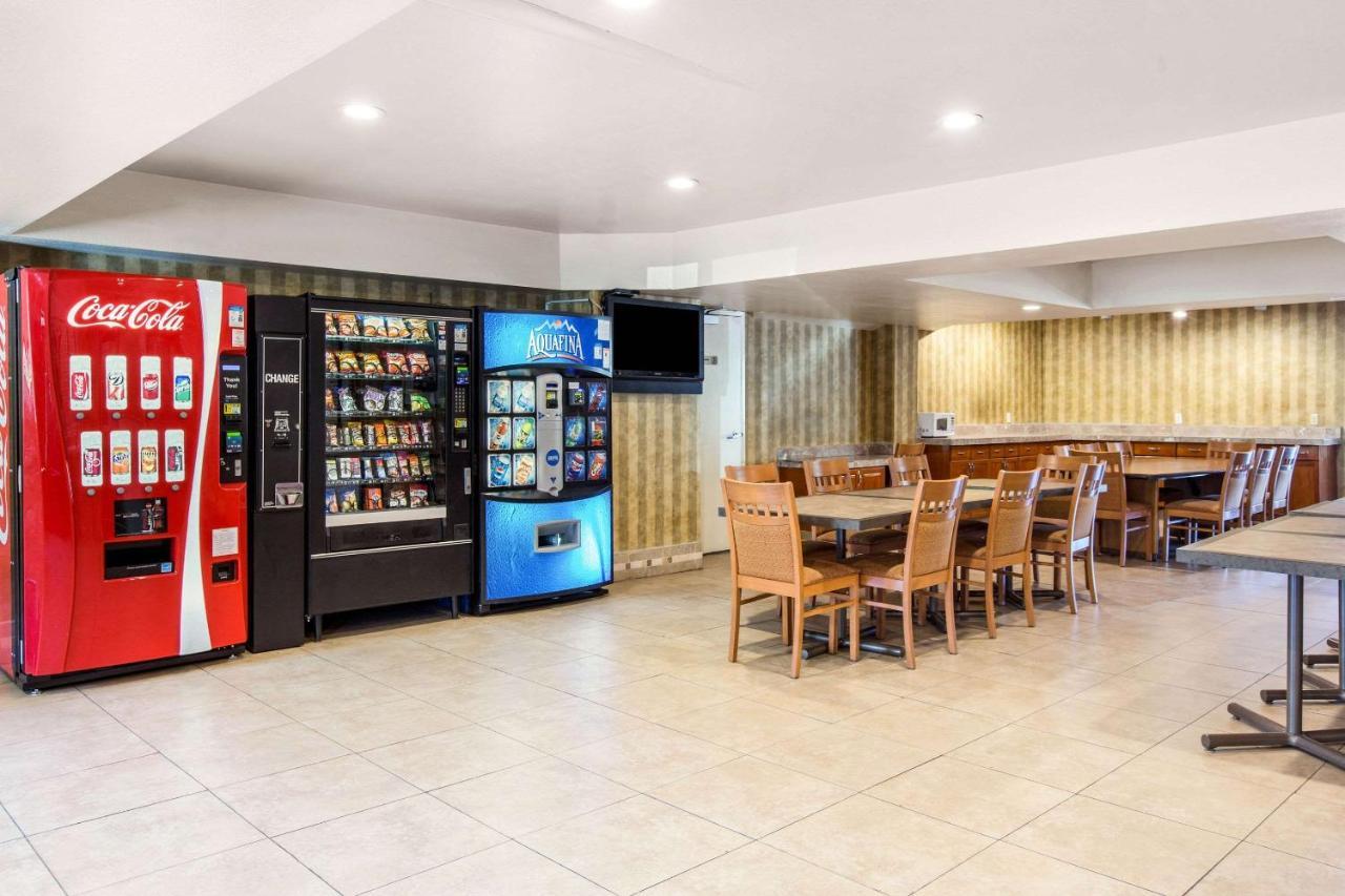 Rodeway Inn & Suites El Cajon San Diego East Экстерьер фото
